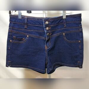 Blue Spice Jean Shorts Fitted Style-Size 13/14 Curvy